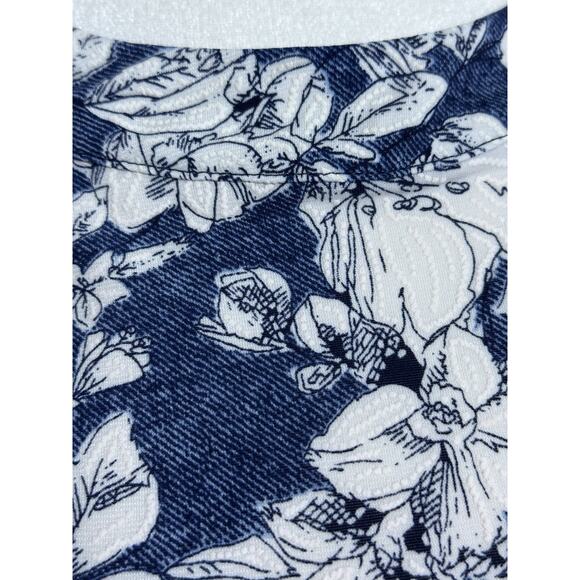 Fortune & Ivy Women’s Blue & White Stripe Tank Top‎ Size Small - Picture 9 of 16